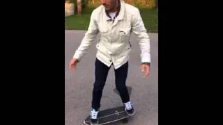 Como surfear el concreto con un carver skateboard