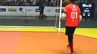 Sean garnier vs falcao futzal