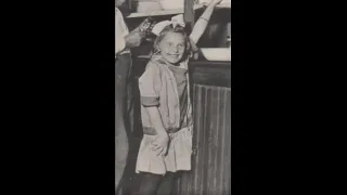 Little Girl Becomes a Flapper #shorts