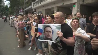 Protest in Argentina after the death of jailed Russian opposition leader Navalny