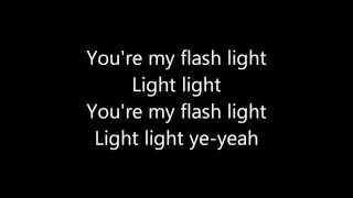 Jessie J ~ Flashlight (Pitch Perfect 2)Lyrics