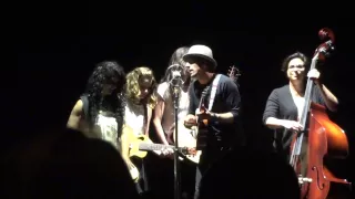 Butterfly Take The Music - Jason Mraz & Raining Jane - Hammersmith 8 February 2015