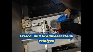 Frisch- und Grauwassertank im Wohnmobil reinigen