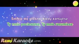 Arka Noego - Nie boję się gdy ciemno jest (karaoke - RemiKaraoke.com)