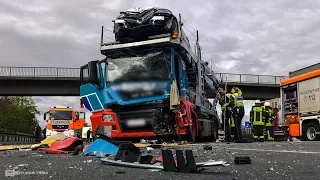 Schwerer LKW-Unfall an Stauende mit Luxus-Autozug | Autobahn A3 Kreuz Köln-Ost