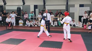 Чемпионат Kyokushin Академия Галоян Днепр весовая до 40кг 2 бой, третий в турнире. #Kyokushin