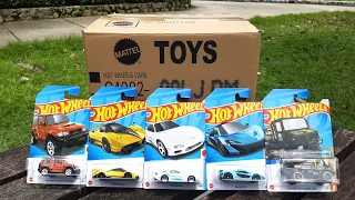 Unboxing Hot Wheels J Case 2024