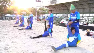 Thailand's sepaktakraw team training