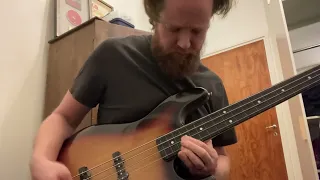 Fretless bass with fuzz and delay