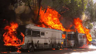 *DOUBLE MASSIVE RV FIRE* - LAFD Engine 17 & Engine 25 (Boyle Heights)