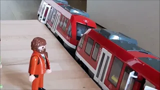 Compilation du RER A avec les playmobil (EasyTravelGuide)