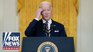 Doctor sounds alarm on Biden: This is 'absolutely a medical issue'