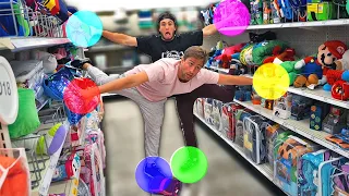 Twister challenge in public (With Fans)