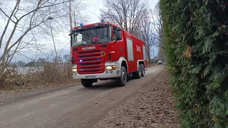 JRG 4 Pionki - Dojazd Alarmowy sekcji 334[M]25,53 do pożaru poddasza w miejscowości Kieszek