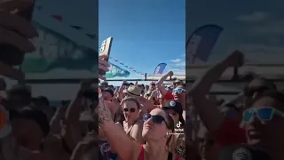 Insane HARDSTYLE Boat Party