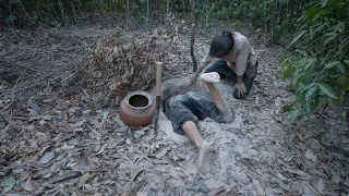 Amazing Girls Building The Most Secret Underground