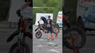 Longest Stoppie 80m Supermoto