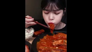 Braised Whole Pork Belly and Kimchi with Spam Fried Eggs Homecooked Meal Mukbang Asmr