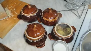 Самые вкусные и сытные домашние пельмени в горшочках....