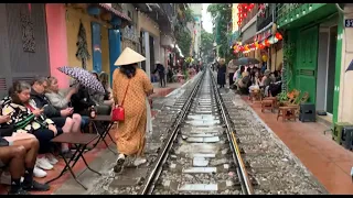 Hanoi Train Street and Ngoc Son Temple