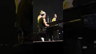 Jonas Brothers - Medley Live