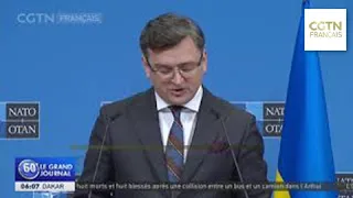 L'OTAN met en garde la Russie contre un déploiement militaire à la frontière