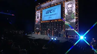 UFC 257/ Dustin Poirier vs Conor McGregor Final Faceoff -hd.mp4