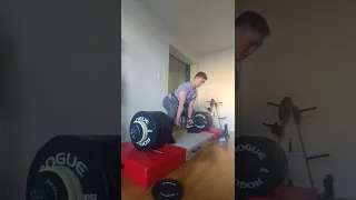 500lb Deadlift in an Apartment