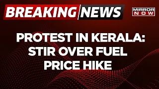 Breaking News: Protest Over Kerela Government's Budget | Water Cannons Fired At Protesters |Top News