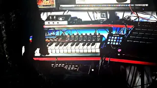 MAKING A BEAT ON THE MPC LIVE 2