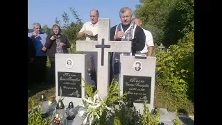 Парастас за родичів з родини Пилип