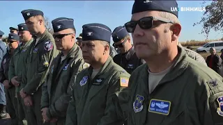 15.10.2019 Встановлено меморіальну дошку загиблим льотчикам Івану Петренку та Сету Неріну