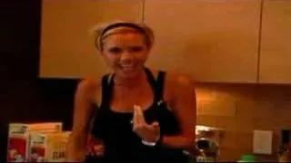 VICTORIA BECKHAM COOKING