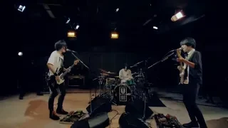 UNISON SQUARE GARDEN「Micro Paradiso!」STUDIO LIVE