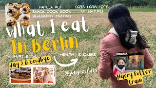 Berlin Vlog 3 *What I eat in a day*  (Pamela Reif Snack Cook book, snickers & nature) | Jengoesnuts