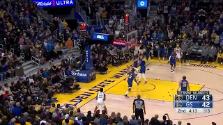 Steph Curry with the layup over Jokic after making him dance🔥