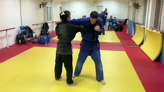 Trapping an extended arm