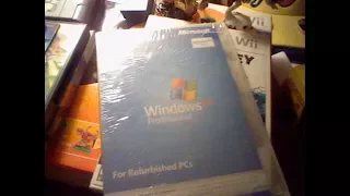 Unboxing A Factory Sealed Copy of Windows XP SP2