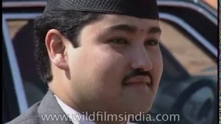 Prince Dipendra Bir Bikram Shah of Nepal visits India in 1994