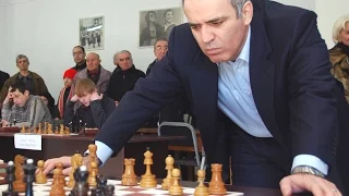 Garry kasparov demolishes using trompowsky attack in 21 moves!! in a simultaneous display