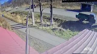 Разогнался и пошёл на обгон: появилось видео аварии в Александровске-Сахалинском