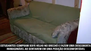 Estudantes compram sofá velho no brechó e fazem uma descoberta inimaginável ao sentarem...