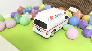 救急車のミニカー走る！緊急走行テスト！坂道走行です☆ Ambulance minicar runs in an emergency with sirens sounding! #3