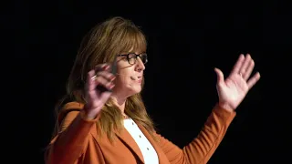 How therapy dogs can be an intervention tool for struggling readers | Karen Burns | TEDxSaltLakeCity