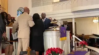 Mayor-Elect Van Johnson is legally sworn in as the 67th Mayor of Savannah