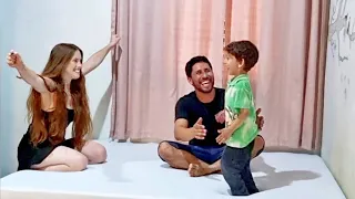 Uma cama e colchão novo da EMMA COLCHÕES/ Montando a Cama em família, Davi, Ruiva e Fabio