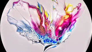 'Belle' Beautiful Fluid Pour ~ Simplistic Bloom ~ Primary Colours (150)