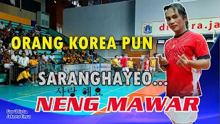 NENG MAWAR Nampol Pake Nampan Hingga Aksi SALTO ! | Exhibition Match  Kredit Plus Badminton