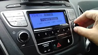 Ustawienia dźwięku w starszym radiu Hyundai ix35