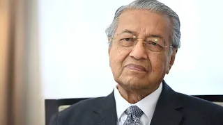 Махатхир Мохамад объявил, что готов стать премьером Малайзии